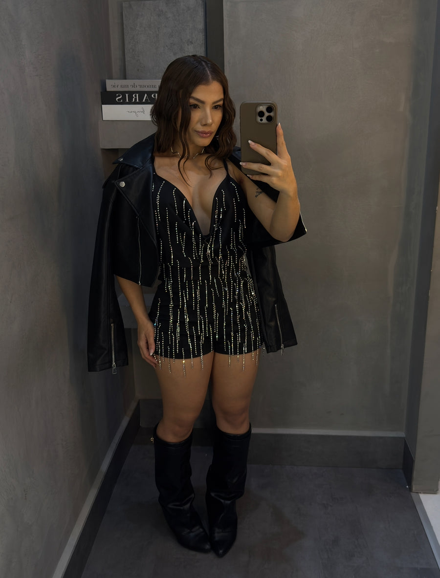 CROPPED LIVIA
