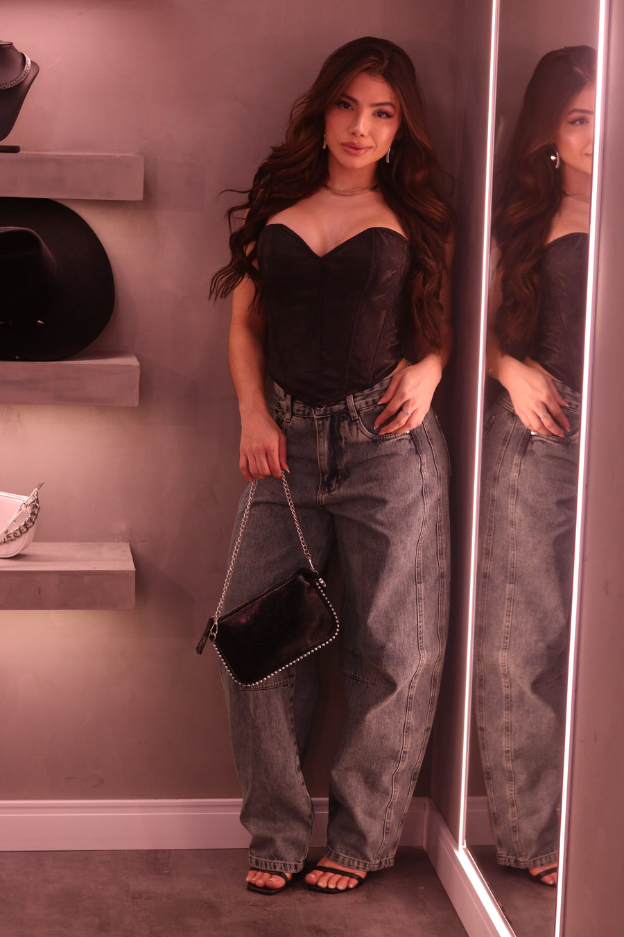 CORSELET LAIS