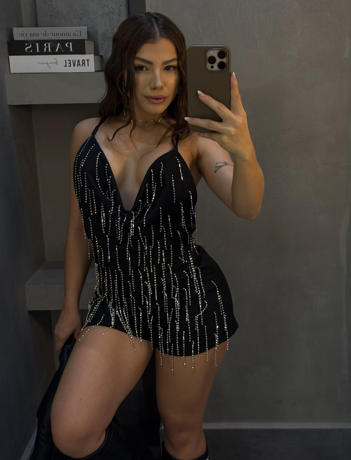 CROPPED LIVIA